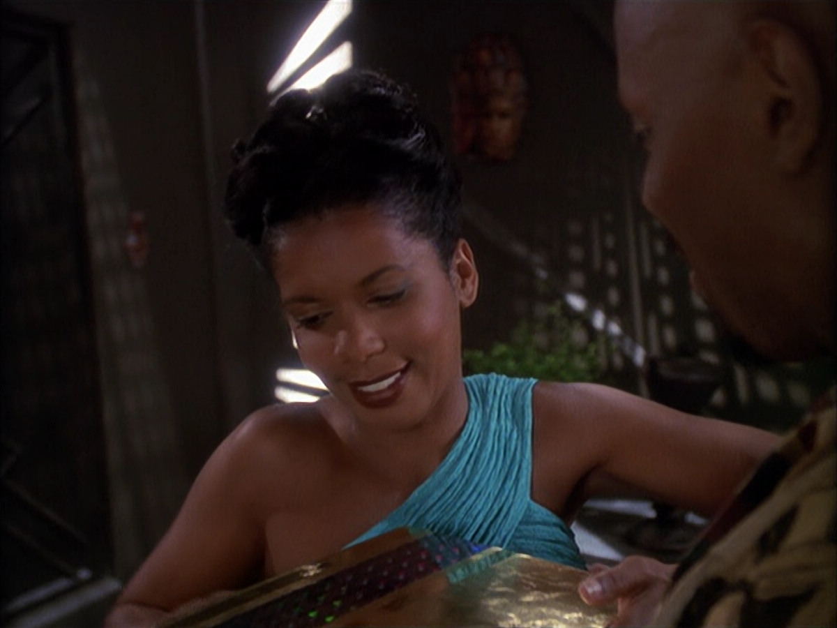 extant_StarTrek_DS9_4x01_4x02-TheWayOfTheWarrior_000296.jpg