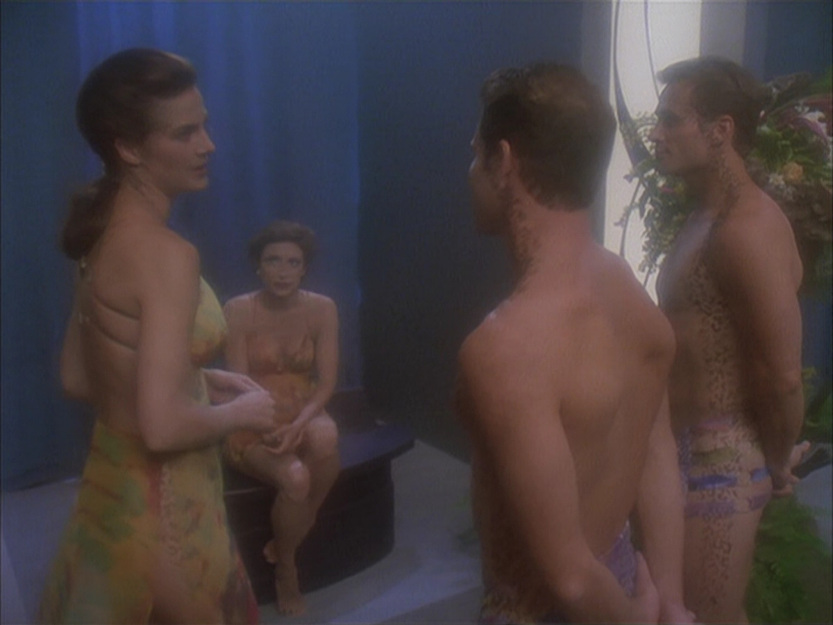 extant_StarTrek_DS9_4x01_4x02-TheWayOfTheWarrior_001055.jpg