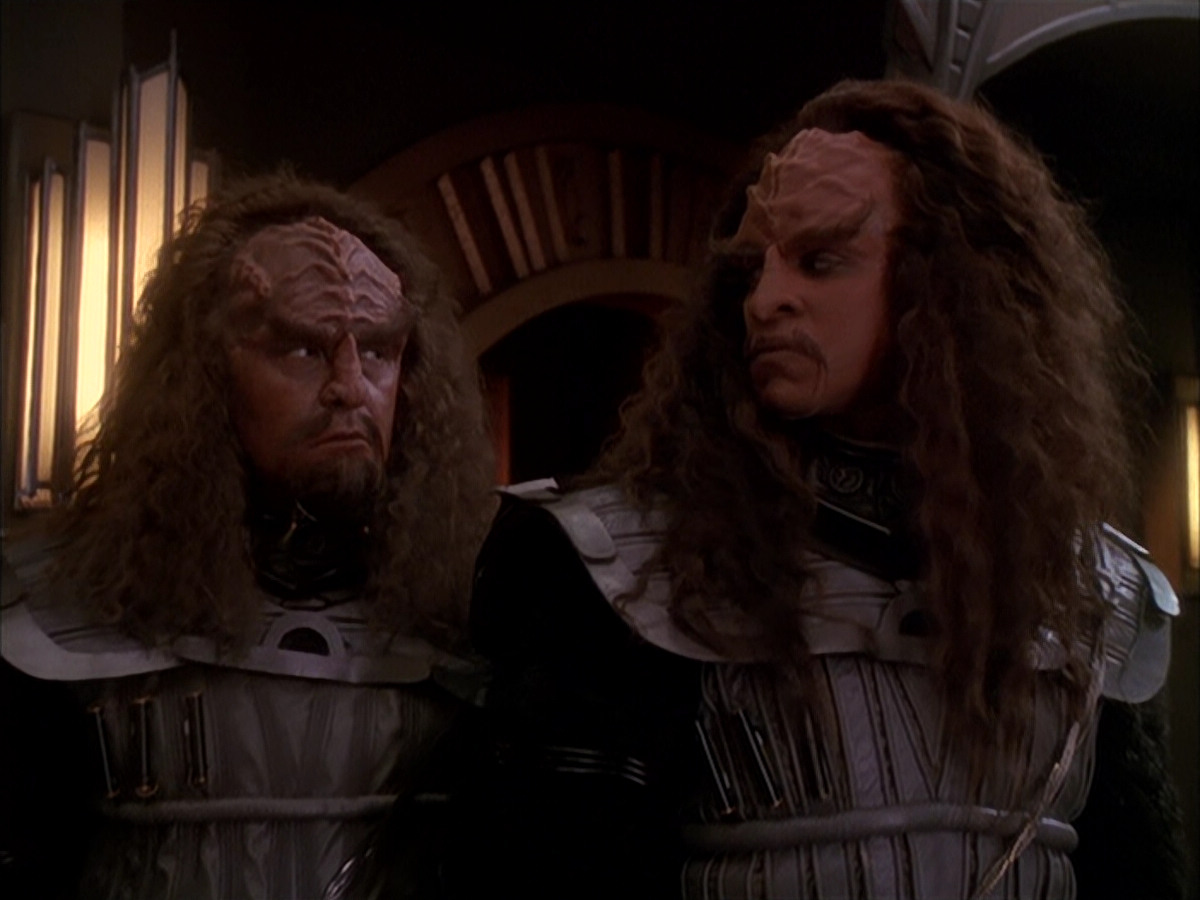 extant_StarTrek_DS9_4x01_4x02-TheWayOfTheWarrior_001240.jpg