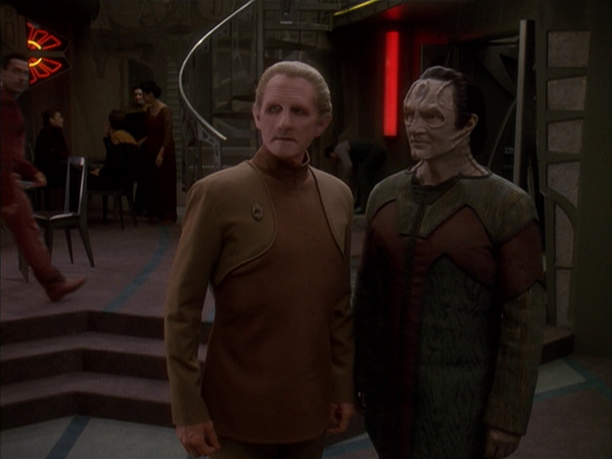 extant_StarTrek_DS9_4x01_4x02-TheWayOfTheWarrior_001435.jpg