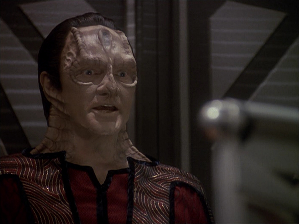 extant_StarTrek_DS9_4x01_4x02-TheWayOfTheWarrior_003877.jpg