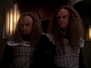 extant_StarTrek_DS9_4x01_4x02-TheWayOfTheWarrior_001239.jpg