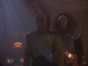 extant_StarTrek_DS9_4x01_4x02-TheWayOfTheWarrior_004145.jpg
