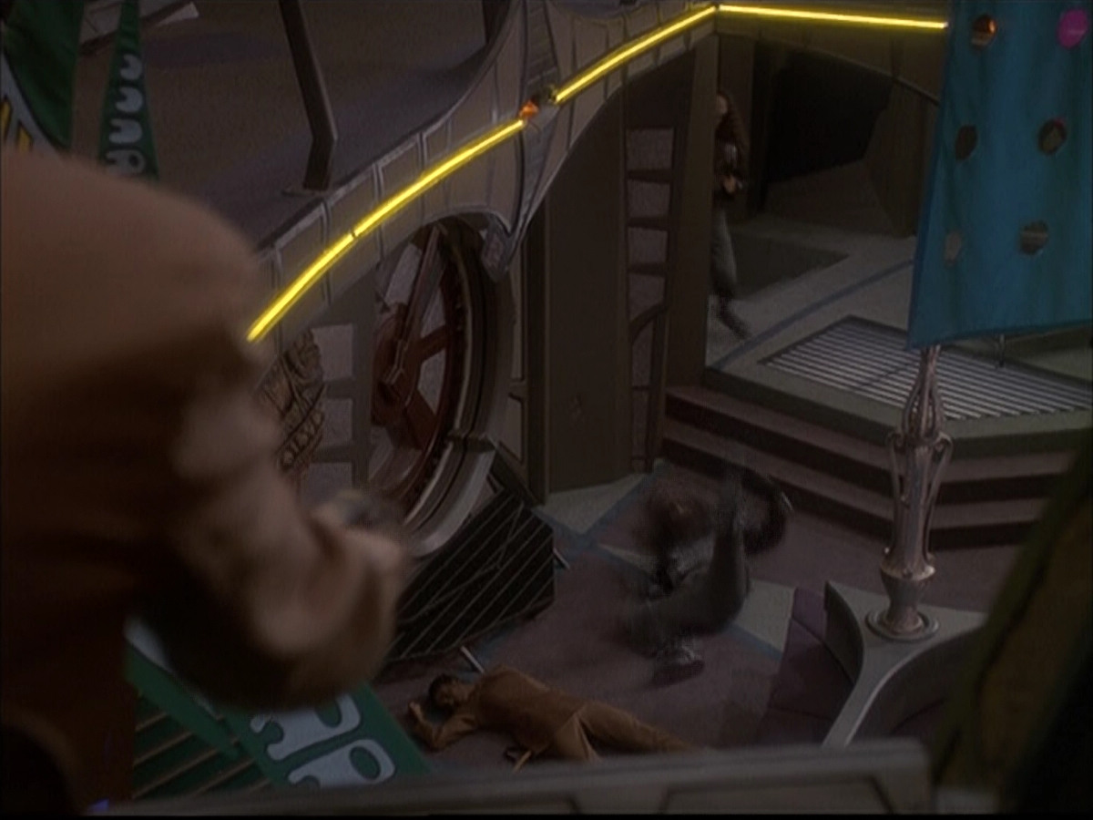 extant_StarTrek_DS9_4x01_4x02-TheWayOfTheWarrior_006993.jpg
