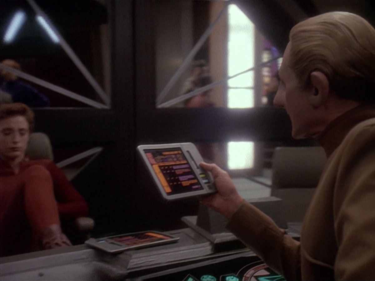 extant_StarTrek_DS9_4x05-Indiscretion_0336.jpg