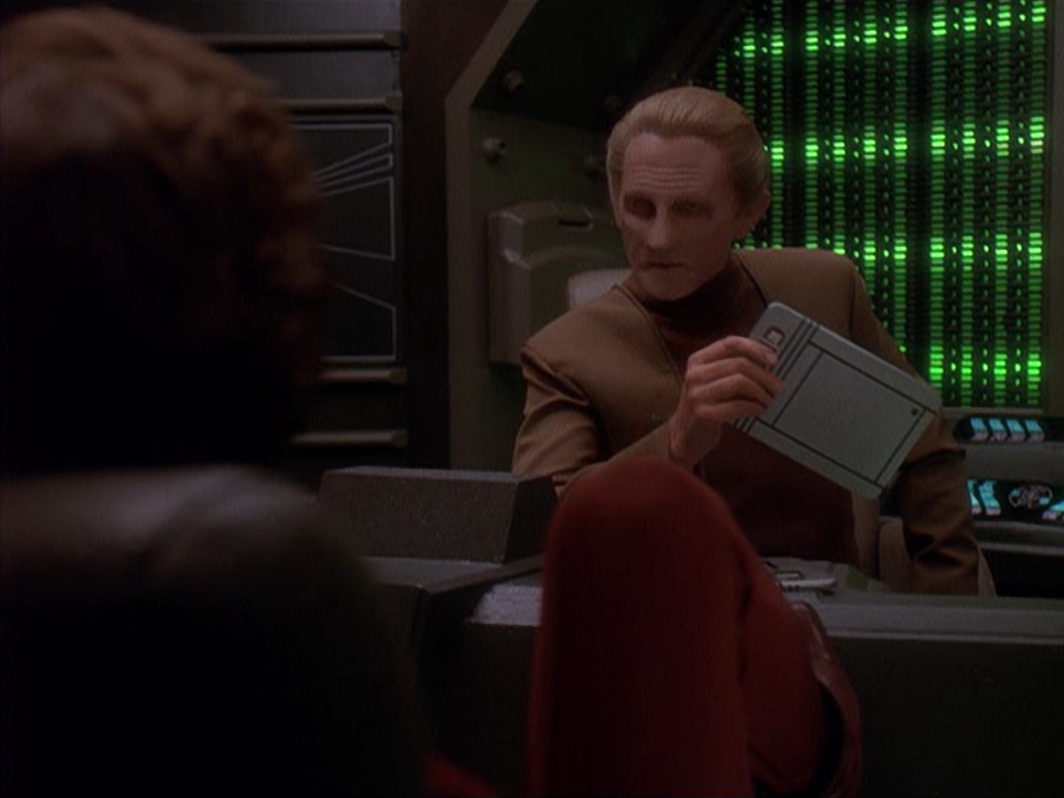 extant_StarTrek_DS9_4x05-Indiscretion_0345.jpg