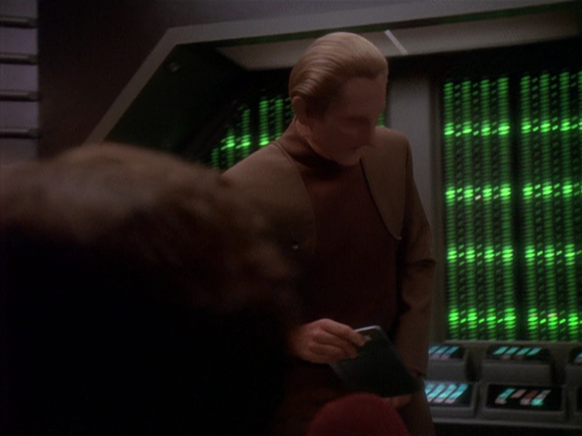 extant_StarTrek_DS9_4x05-Indiscretion_0361.jpg