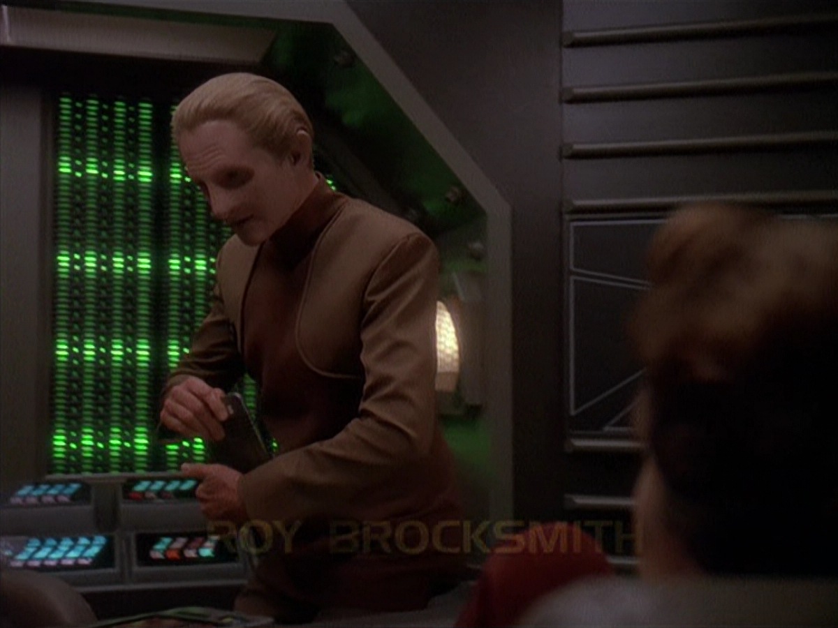 extant_StarTrek_DS9_4x05-Indiscretion_0364.jpg