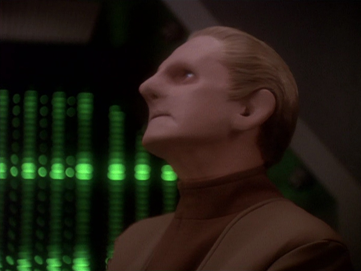 extant_StarTrek_DS9_4x05-Indiscretion_0390.jpg
