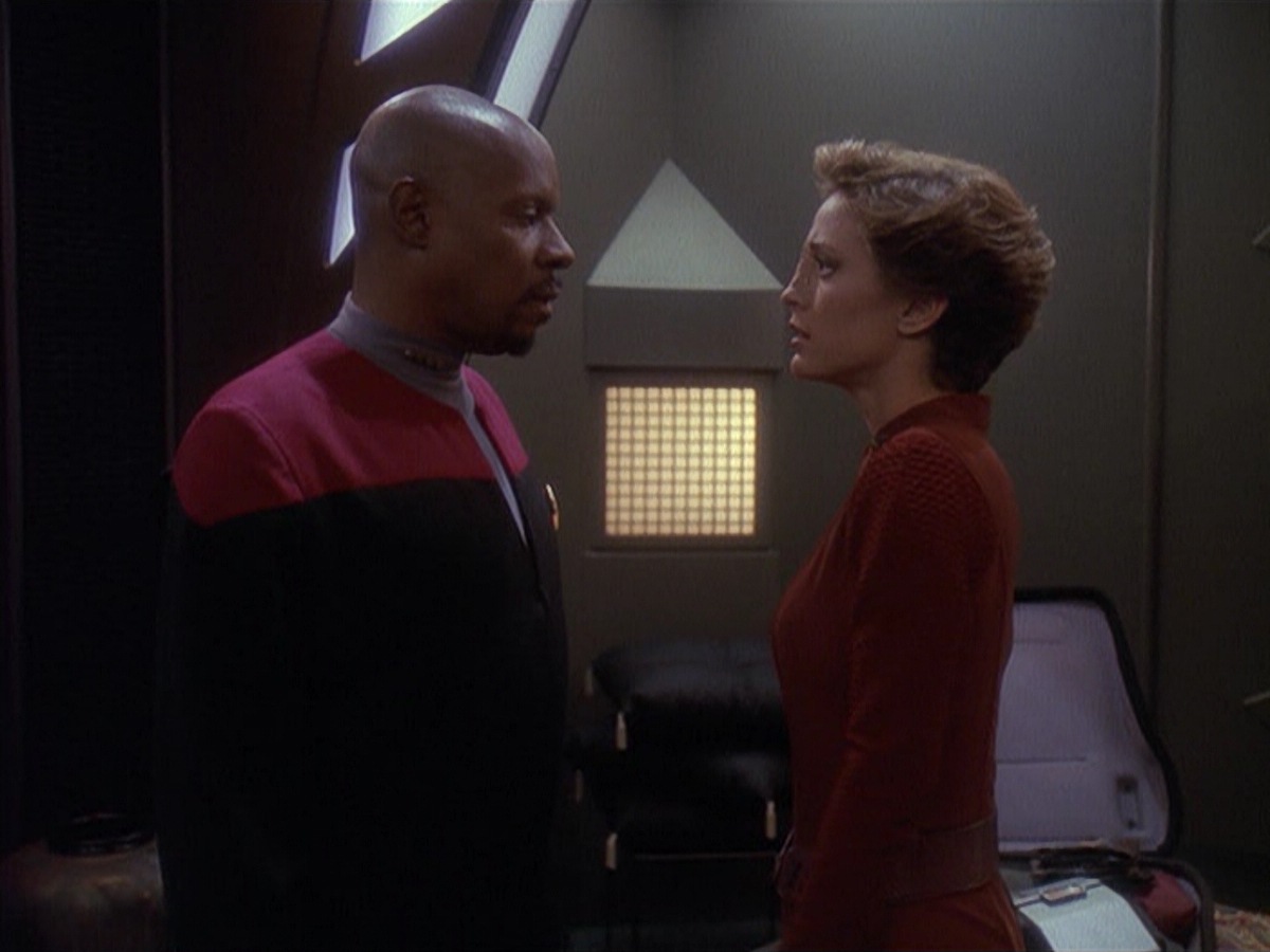 extant_StarTrek_DS9_4x05-Indiscretion_0475.jpg