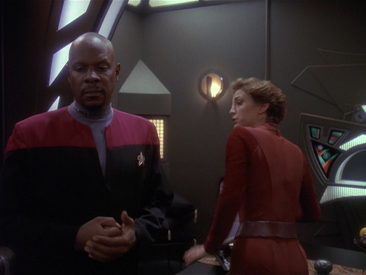 extant_StarTrek_DS9_4x05-Indiscretion_0572.jpg