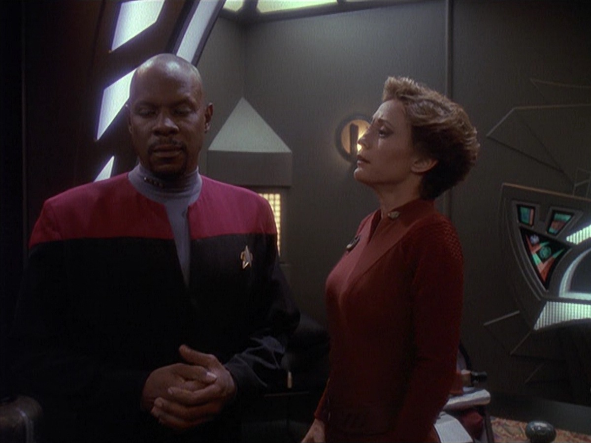 extant_StarTrek_DS9_4x05-Indiscretion_0574.jpg