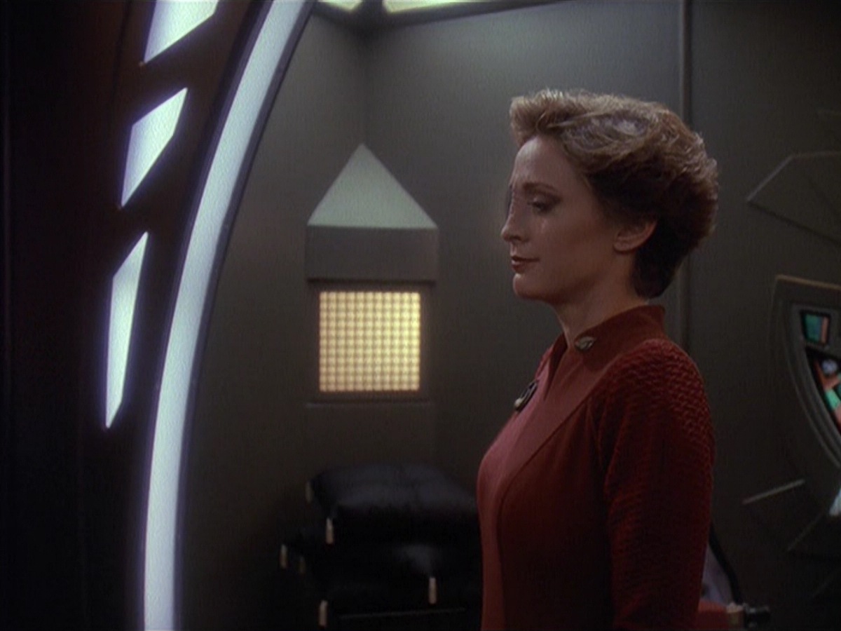 extant_StarTrek_DS9_4x05-Indiscretion_0591.jpg