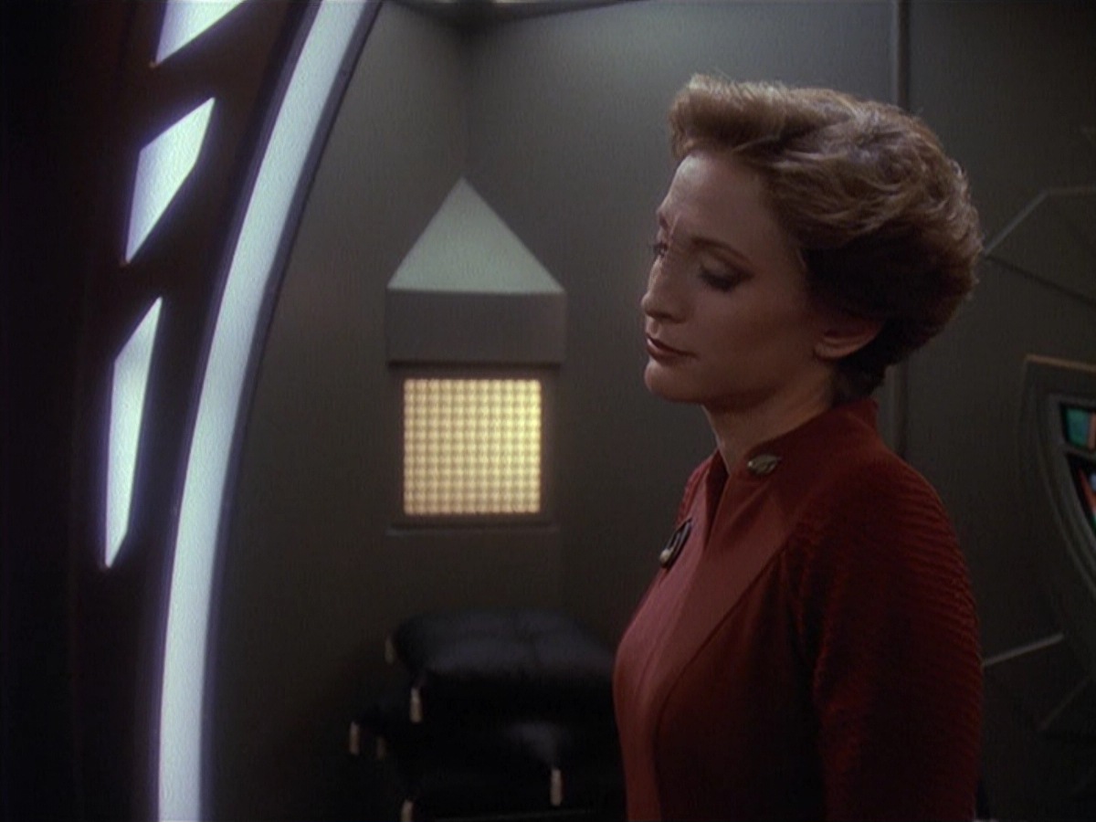 extant_StarTrek_DS9_4x05-Indiscretion_0594.jpg