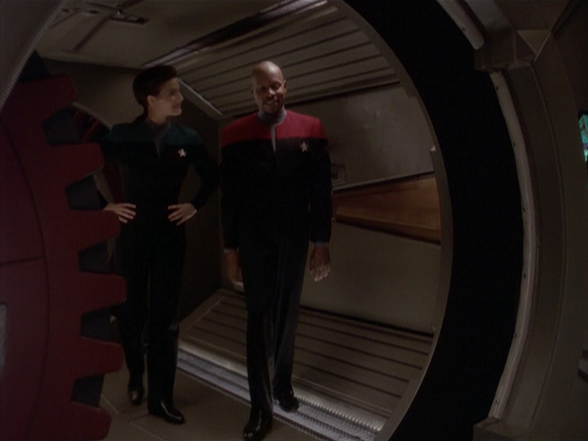 extant_StarTrek_DS9_4x05-Indiscretion_0607.jpg