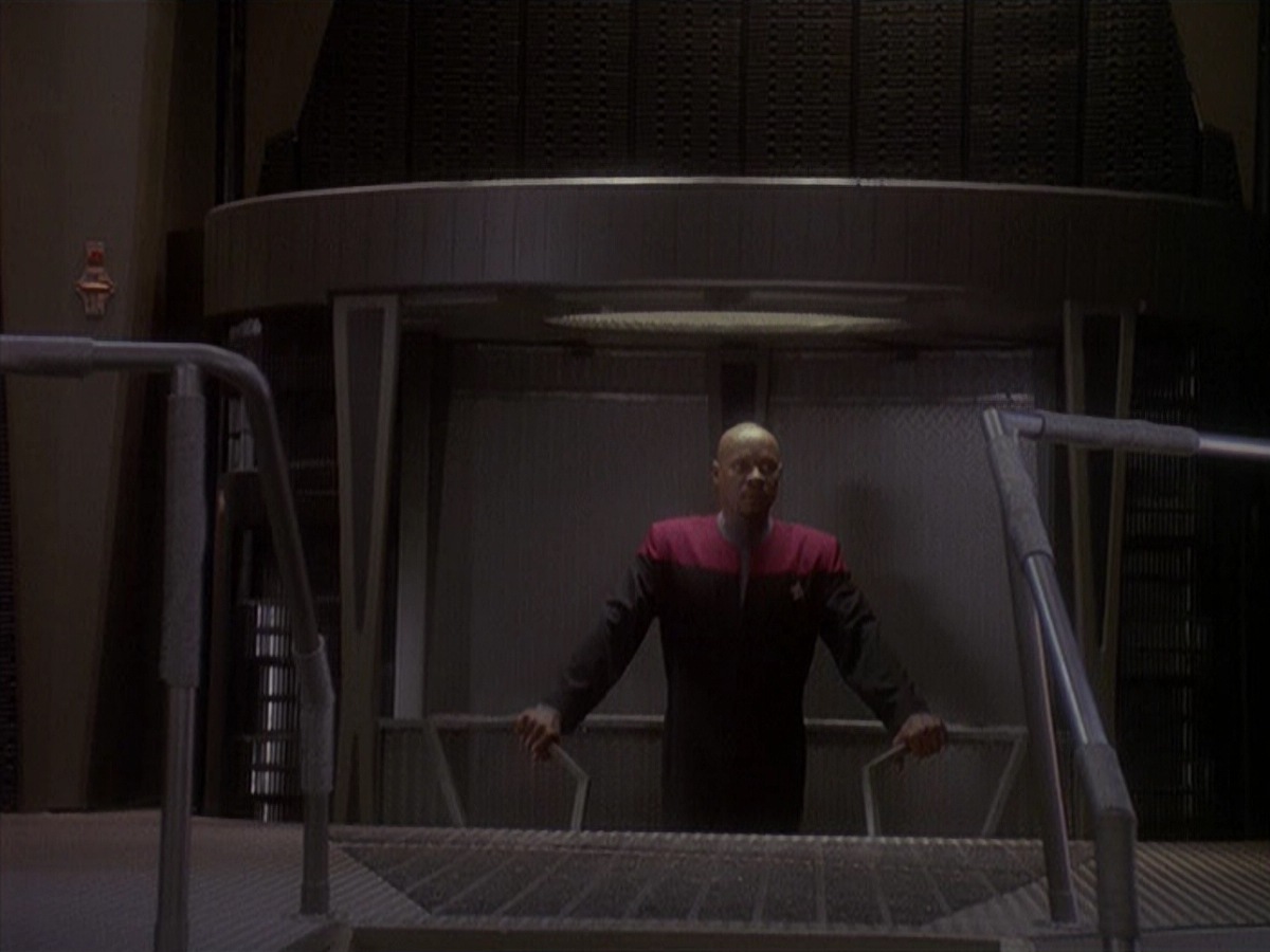 extant_StarTrek_DS9_4x05-Indiscretion_0742.jpg