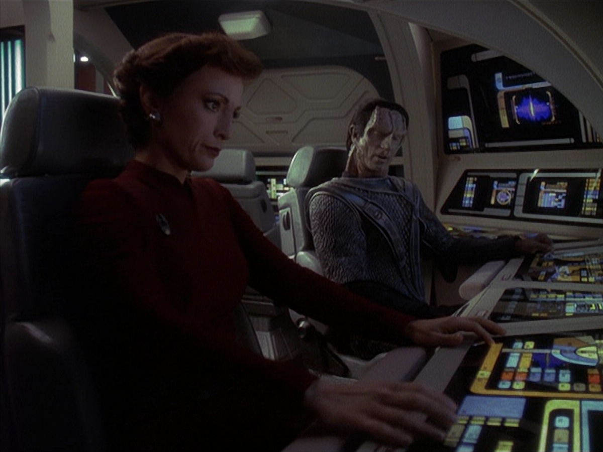 extant_StarTrek_DS9_4x05-Indiscretion_0816.jpg