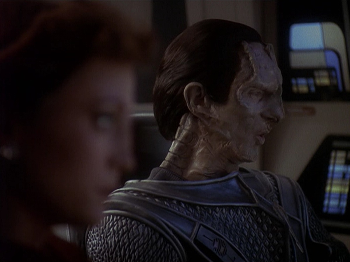 extant_StarTrek_DS9_4x05-Indiscretion_0838.jpg