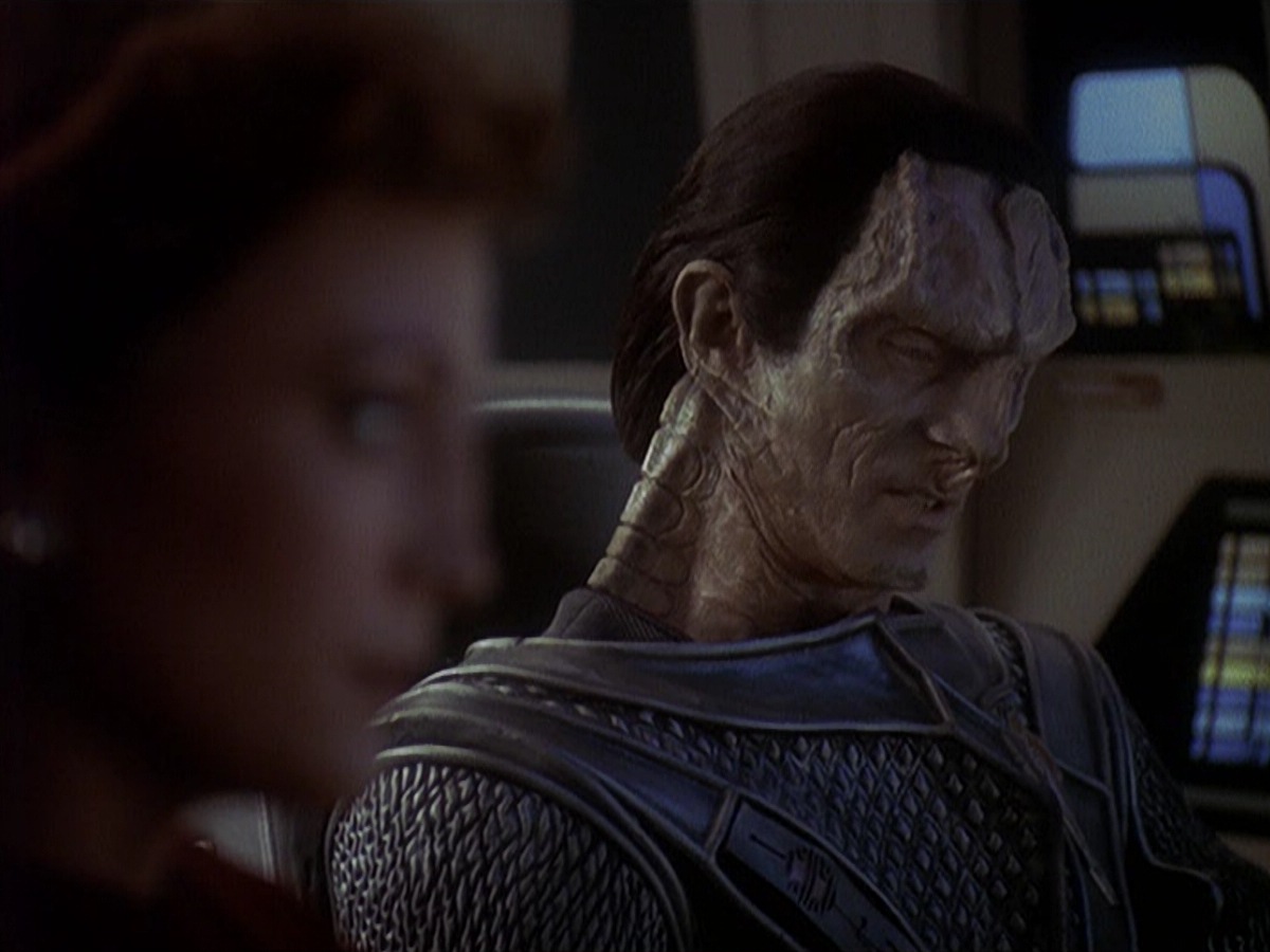 extant_StarTrek_DS9_4x05-Indiscretion_0845.jpg