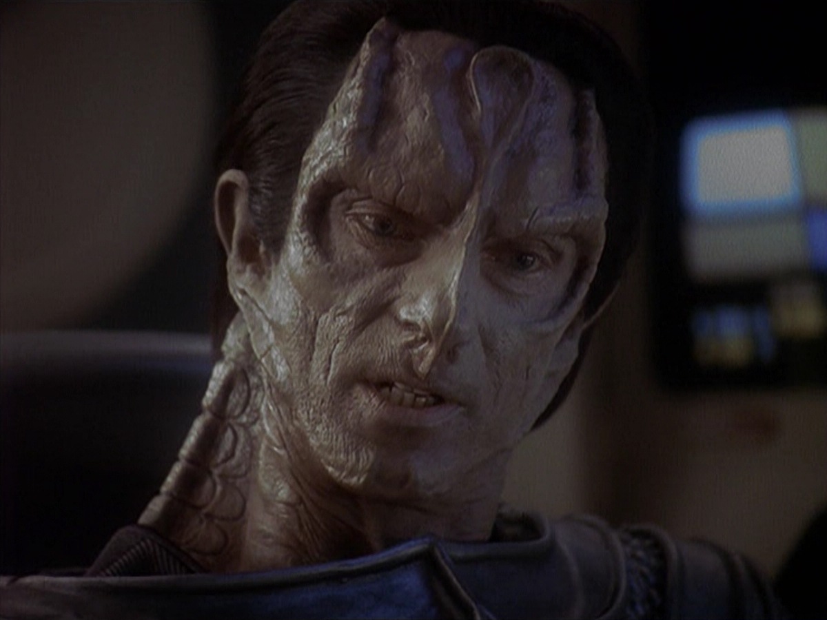 extant_StarTrek_DS9_4x05-Indiscretion_0875.jpg