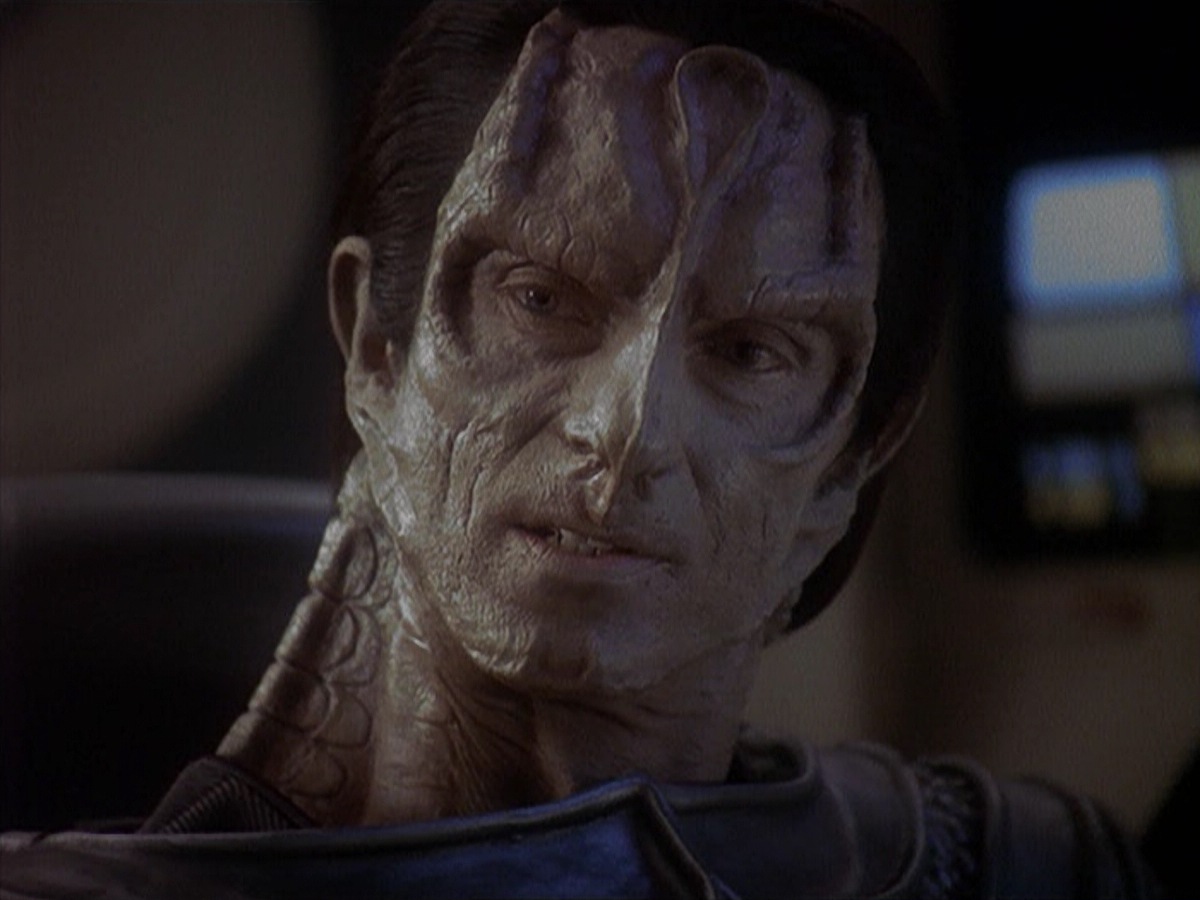 extant_StarTrek_DS9_4x05-Indiscretion_0881.jpg