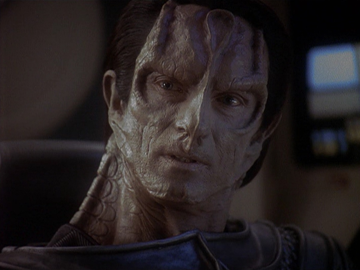 extant_StarTrek_DS9_4x05-Indiscretion_0899.jpg