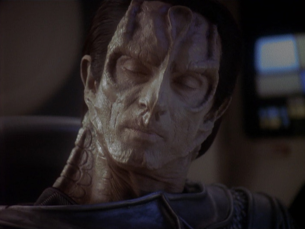 extant_StarTrek_DS9_4x05-Indiscretion_0905.jpg