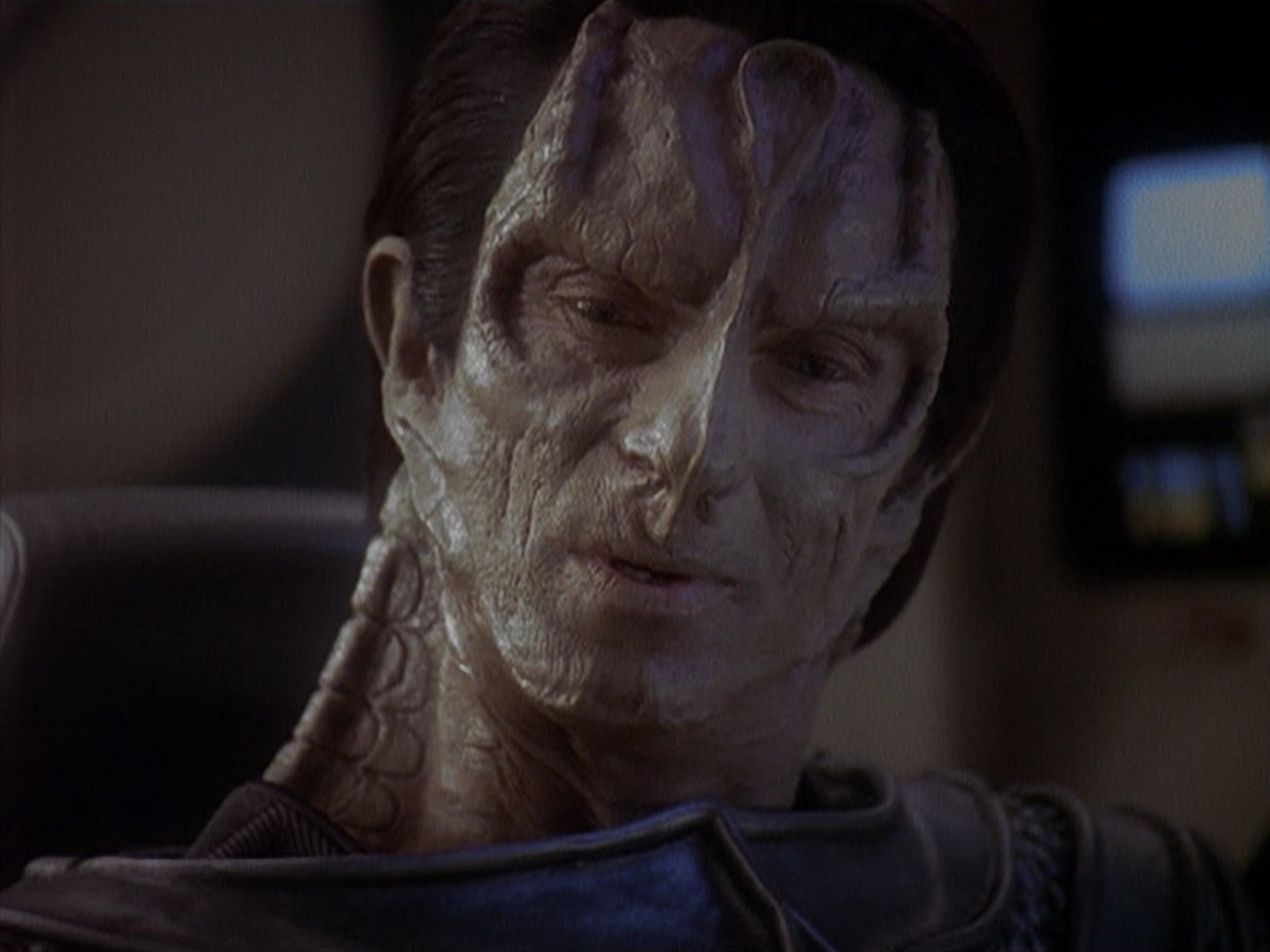 extant_StarTrek_DS9_4x05-Indiscretion_0918.jpg