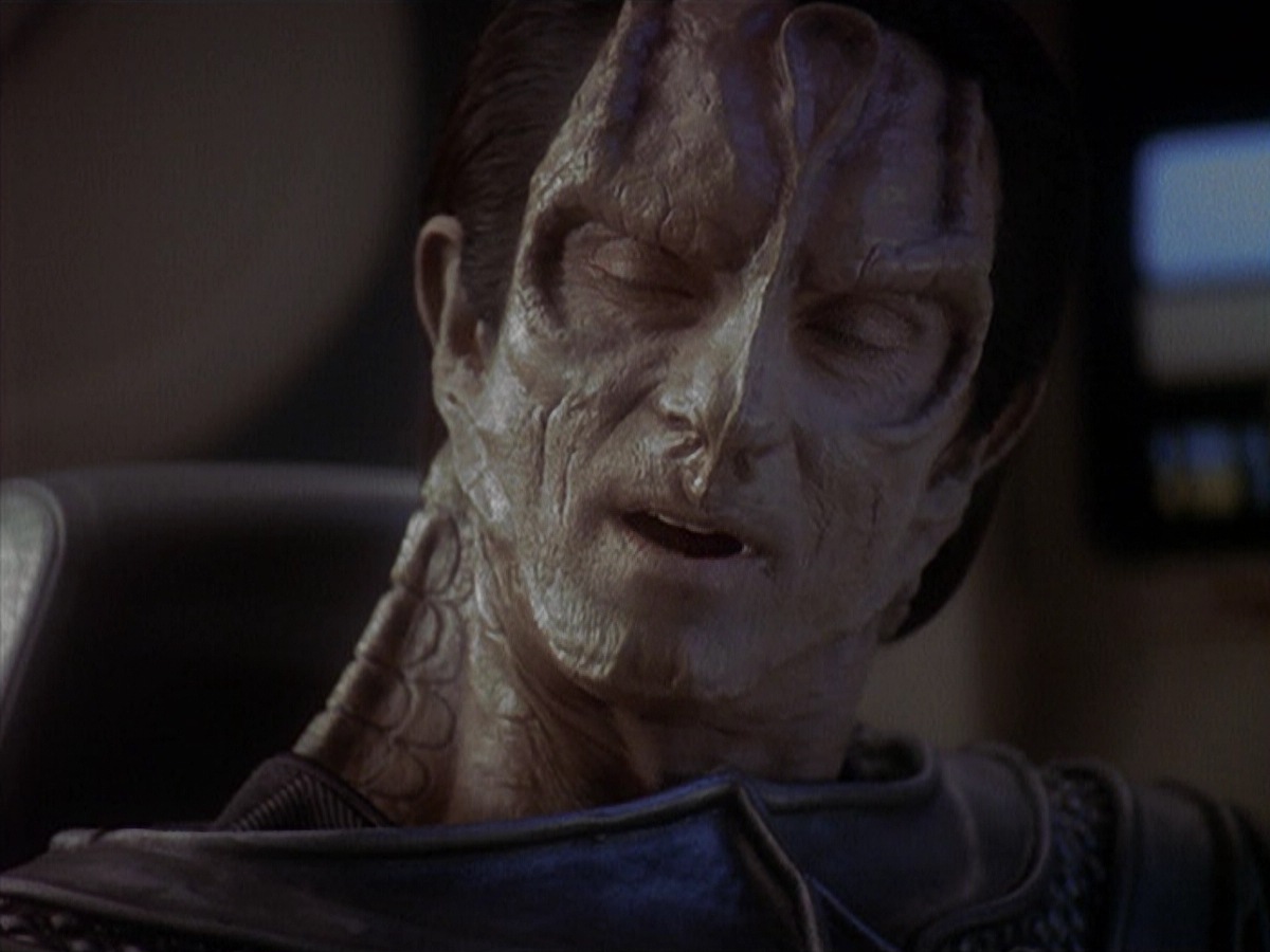 extant_StarTrek_DS9_4x05-Indiscretion_0976.jpg