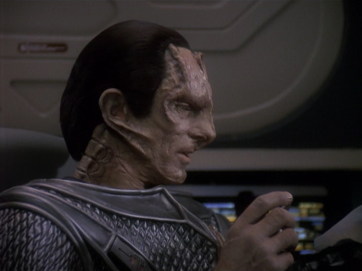 extant_StarTrek_DS9_4x05-Indiscretion_1507.jpg