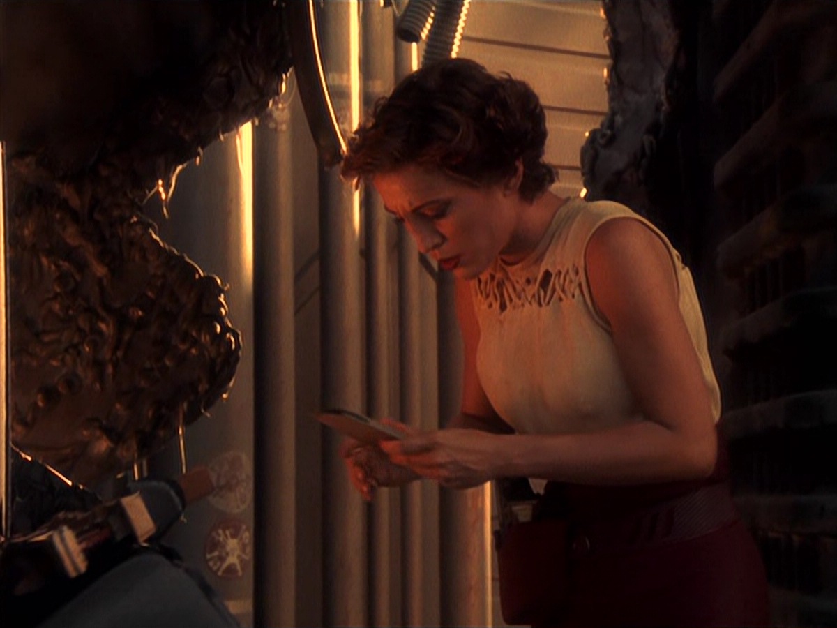 extant_StarTrek_DS9_4x05-Indiscretion_2197.jpg