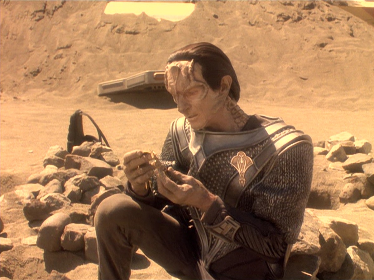 extant_StarTrek_DS9_4x05-Indiscretion_2252.jpg