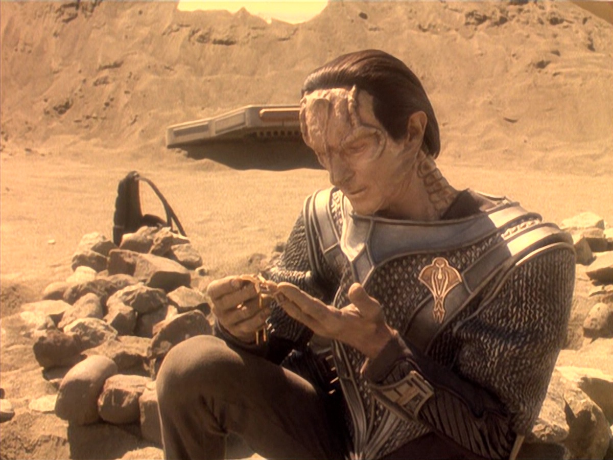 extant_StarTrek_DS9_4x05-Indiscretion_2254.jpg