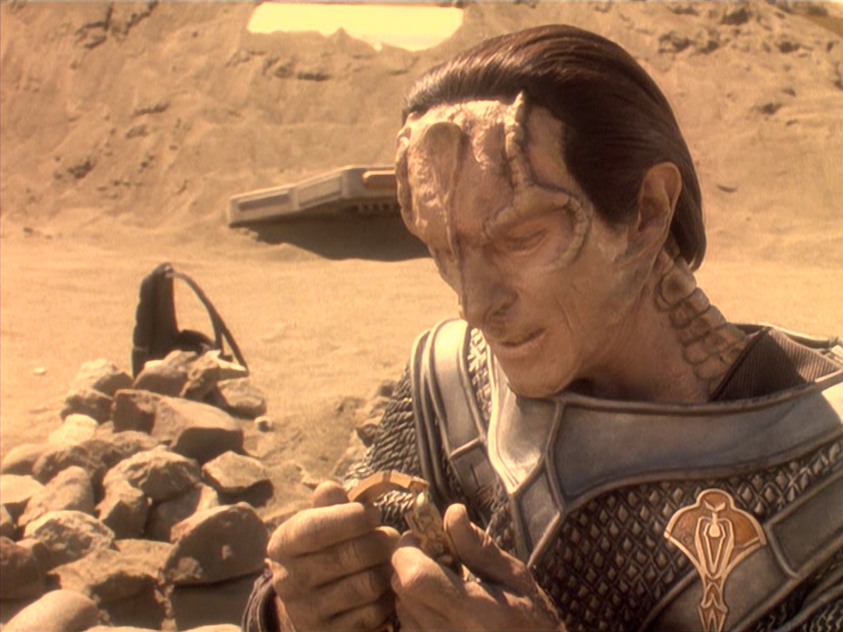 extant_StarTrek_DS9_4x05-Indiscretion_2265.jpg