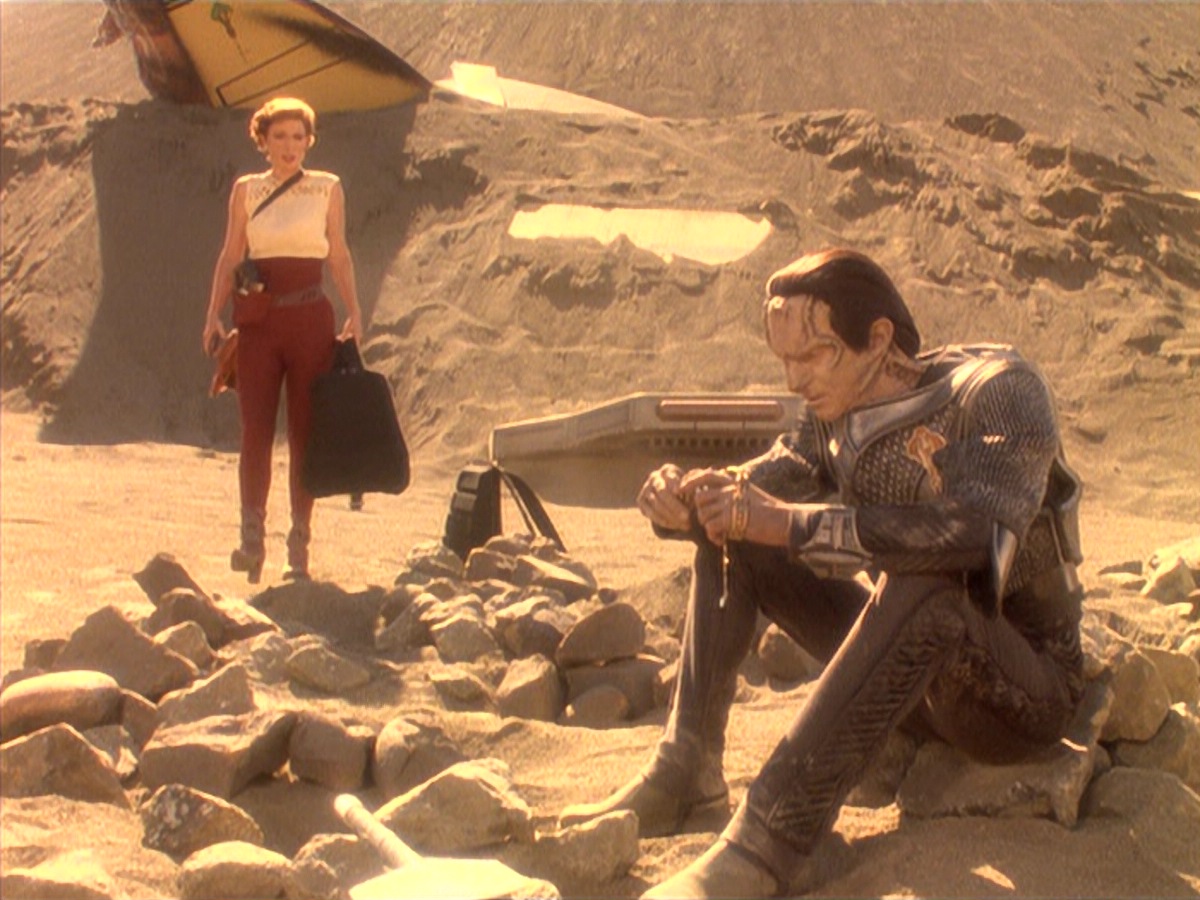 extant_StarTrek_DS9_4x05-Indiscretion_2289.jpg