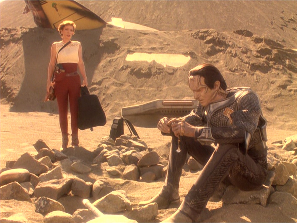 extant_StarTrek_DS9_4x05-Indiscretion_2291.jpg