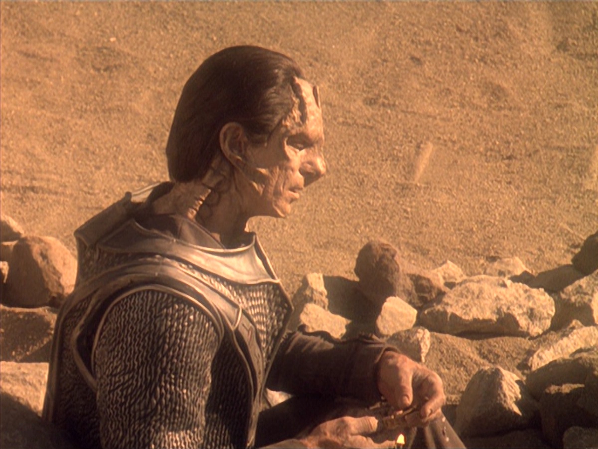 extant_StarTrek_DS9_4x05-Indiscretion_2314.jpg