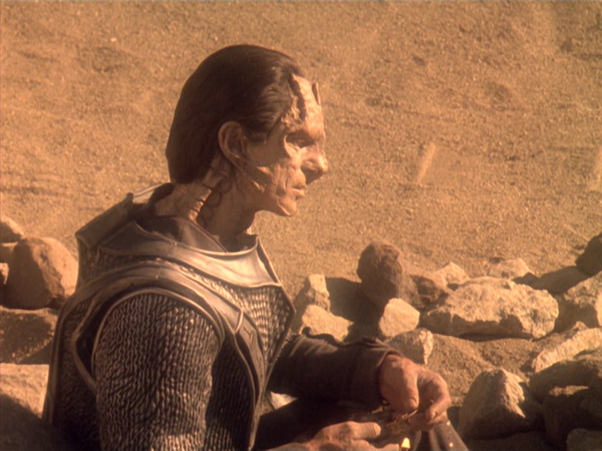 extant_StarTrek_DS9_4x05-Indiscretion_2315.jpg