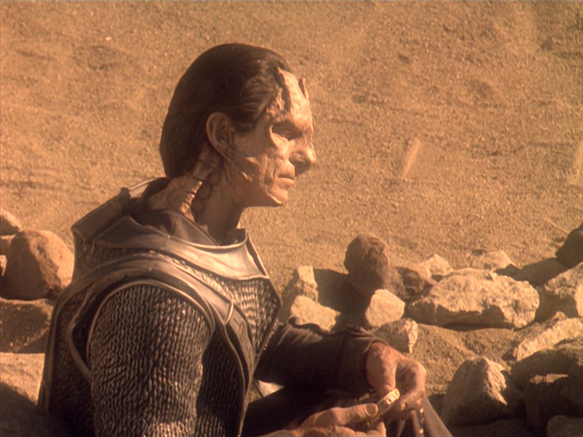 extant_StarTrek_DS9_4x05-Indiscretion_2319.jpg