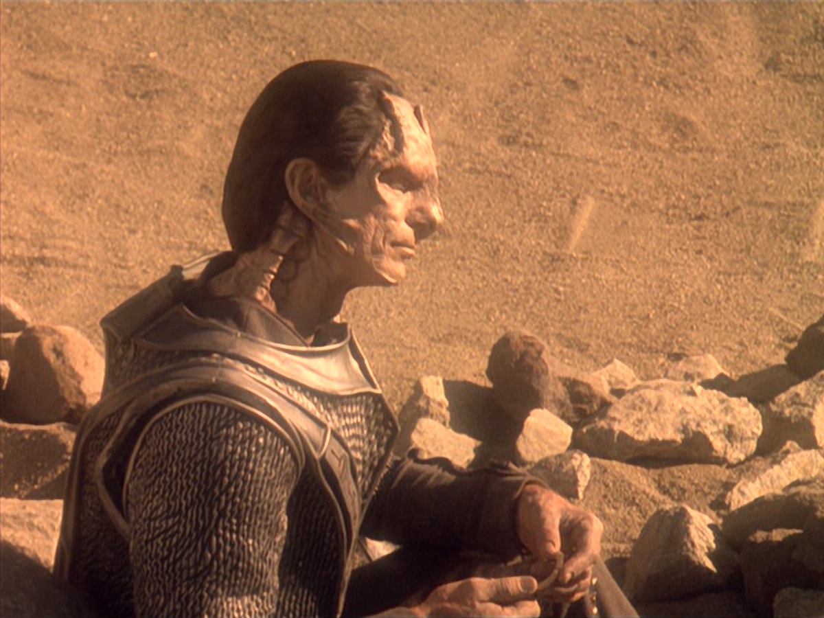 extant_StarTrek_DS9_4x05-Indiscretion_2322.jpg