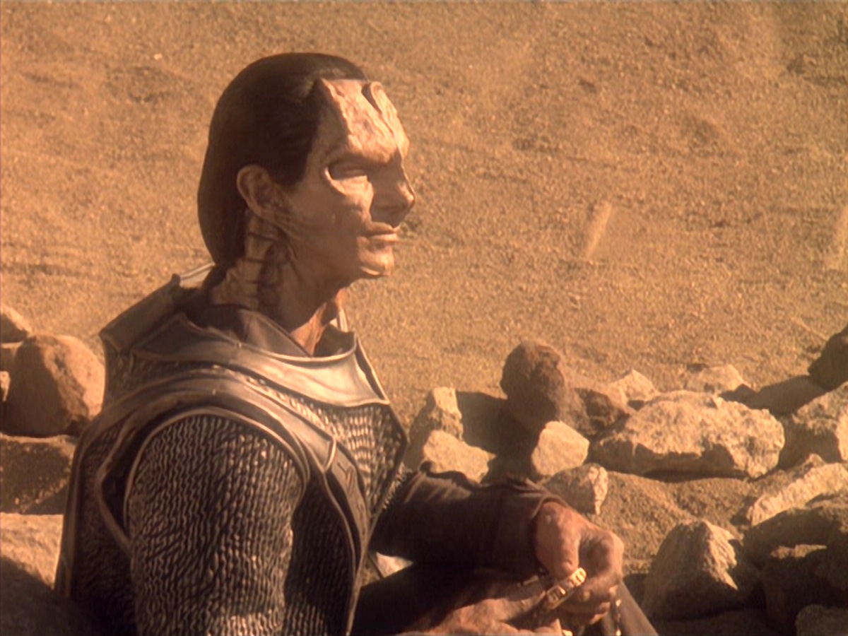 extant_StarTrek_DS9_4x05-Indiscretion_2323.jpg