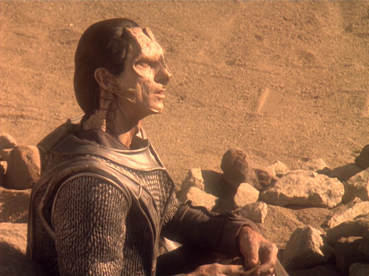 extant_StarTrek_DS9_4x05-Indiscretion_2324.jpg