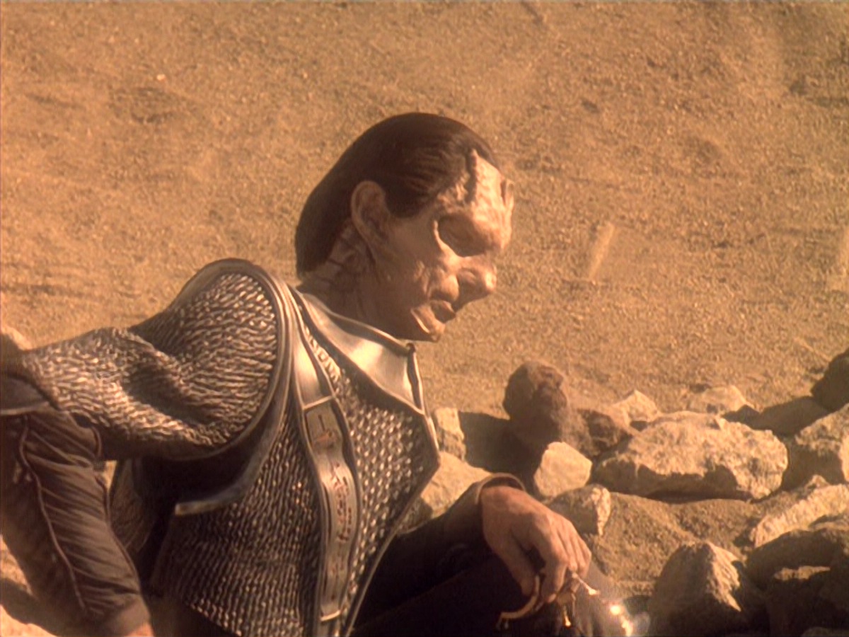 extant_StarTrek_DS9_4x05-Indiscretion_2327.jpg