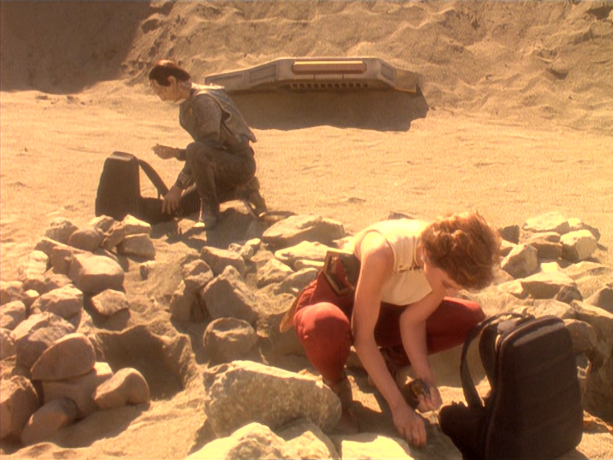 extant_StarTrek_DS9_4x05-Indiscretion_2438.jpg