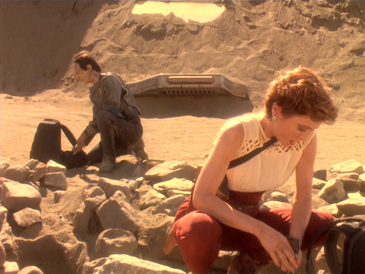 extant_StarTrek_DS9_4x05-Indiscretion_2446.jpg