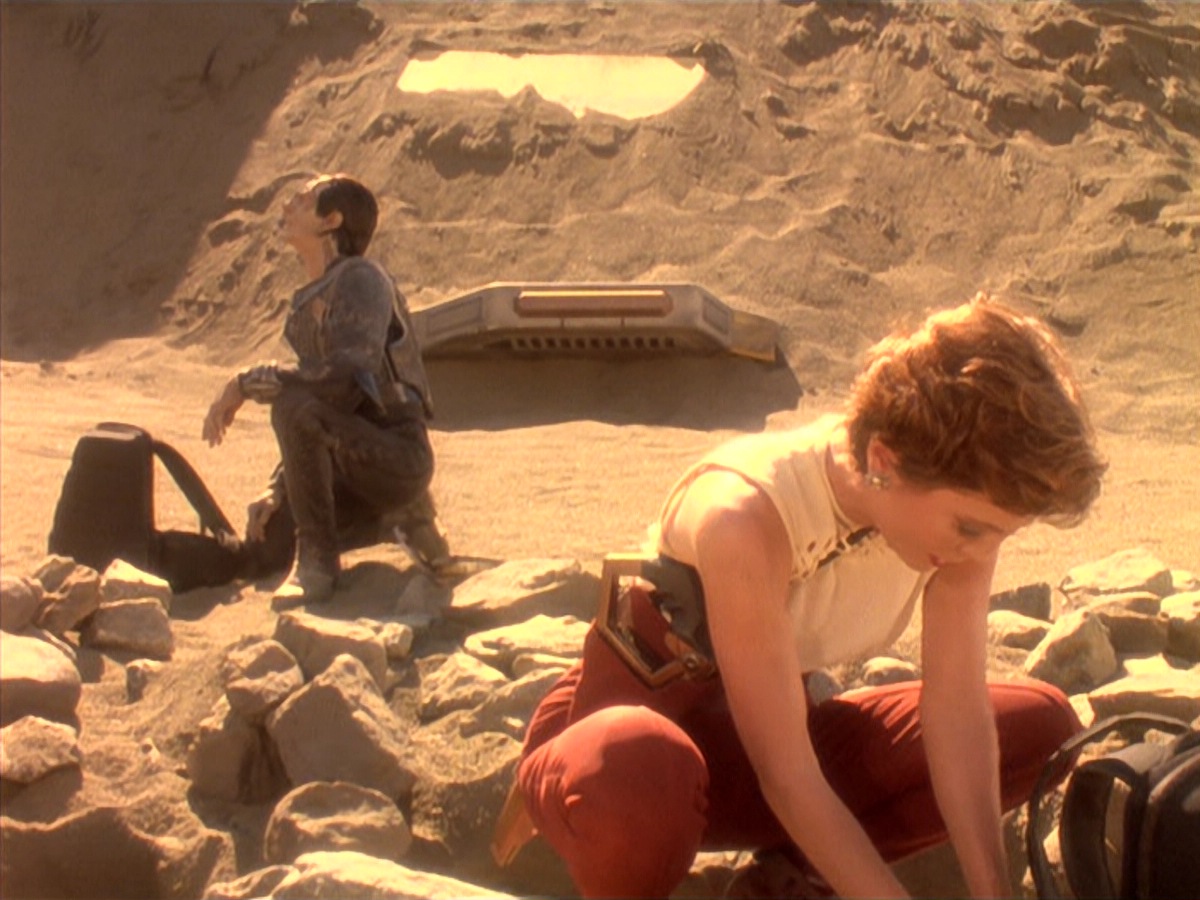 extant_StarTrek_DS9_4x05-Indiscretion_2448.jpg