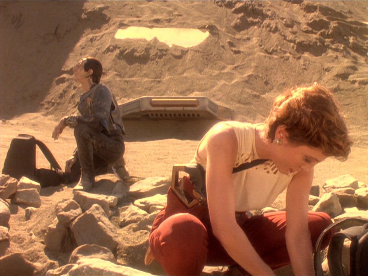 extant_StarTrek_DS9_4x05-Indiscretion_2452.jpg