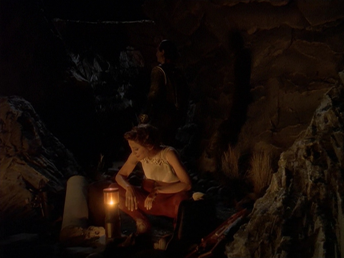 extant_StarTrek_DS9_4x05-Indiscretion_2575.jpg