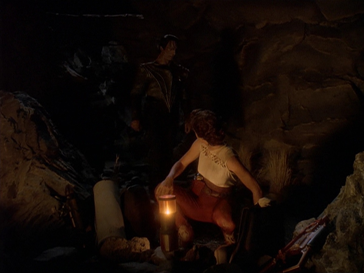 extant_StarTrek_DS9_4x05-Indiscretion_2581.jpg