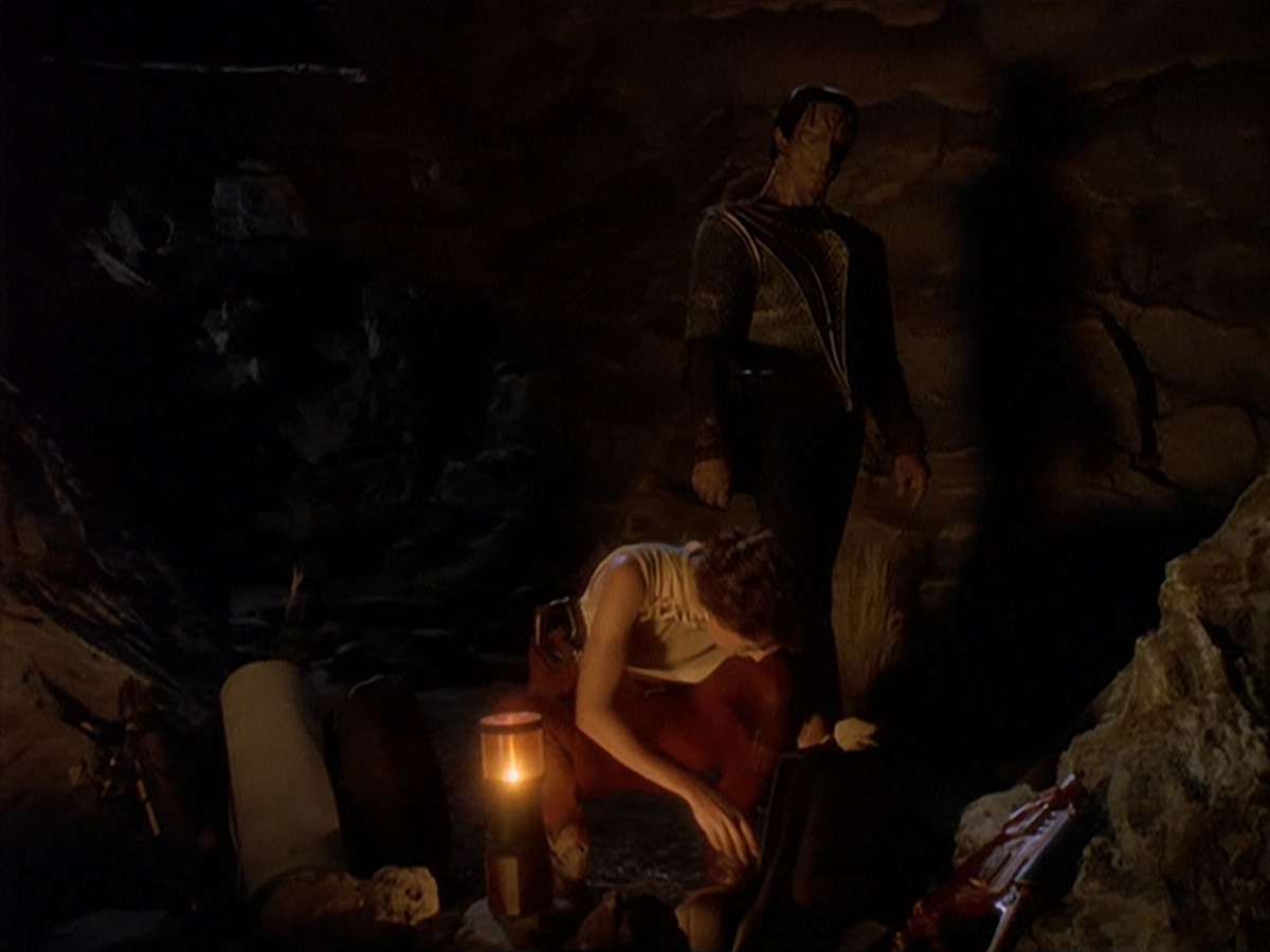 extant_StarTrek_DS9_4x05-Indiscretion_2584.jpg